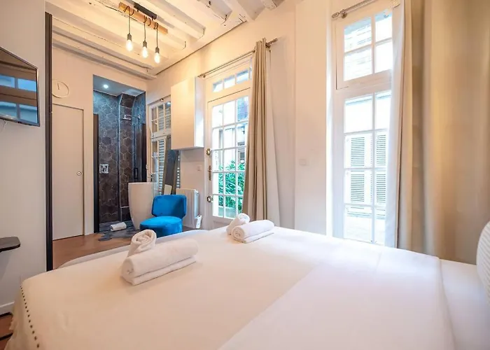 Cia - Le Marais Paris